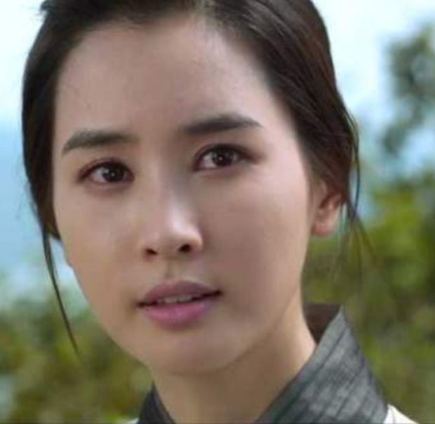 外見にこだわりすぎて変な方向に行ってしまった韓国女優3選